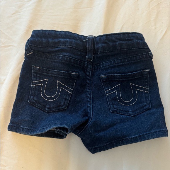 Billy Dark Washed True Religion Shorts - Picture 4 of 6